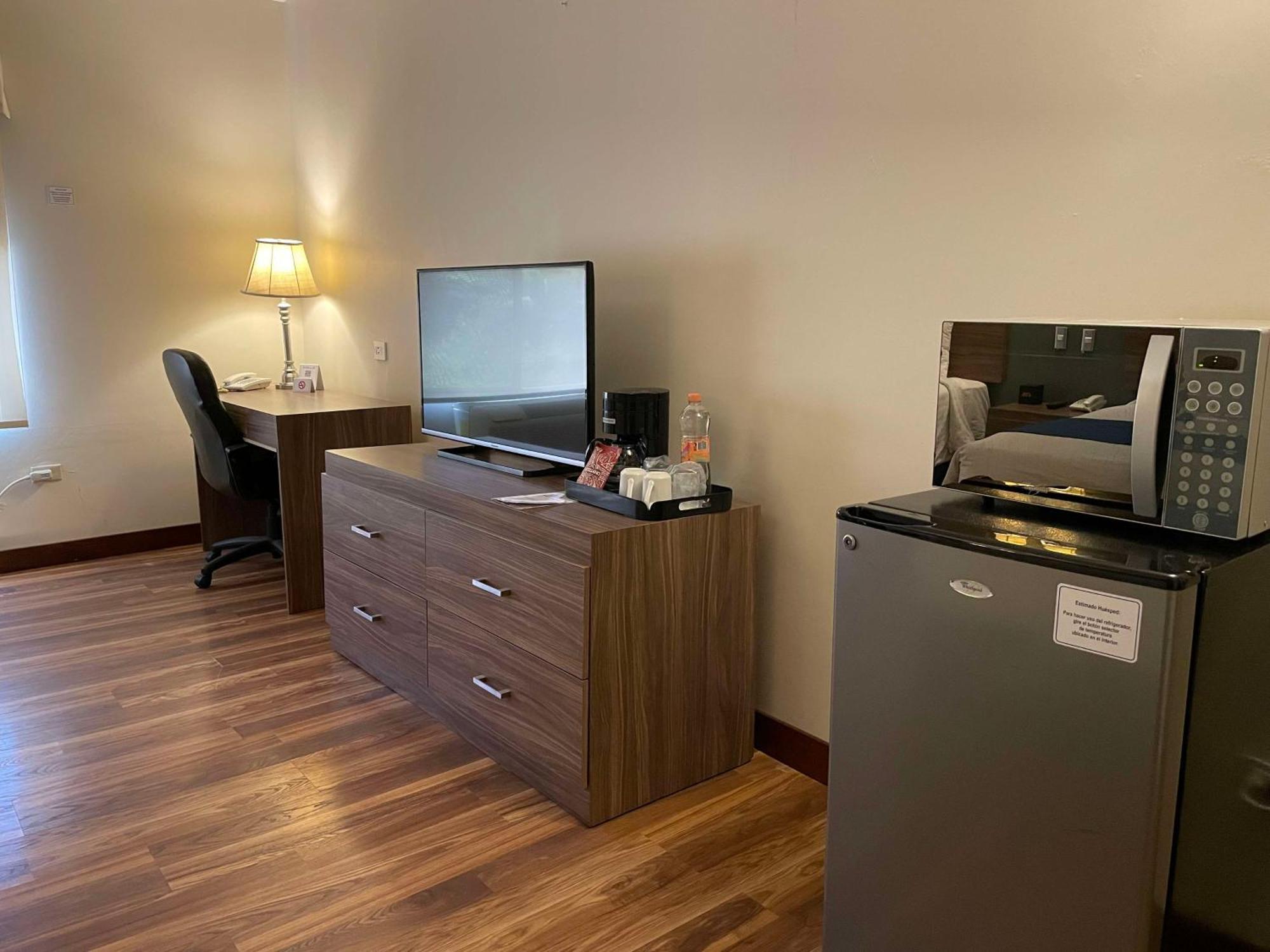 Best Western Plus Chihuahua Aeropuerto Kültér fotó